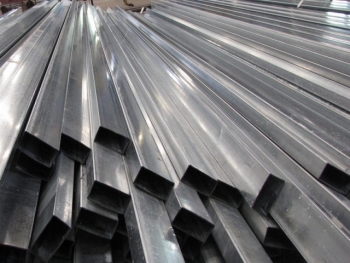 Địa chỉ phân phối thép hộp mạ kẽm giá rẻ tại Hà Nội