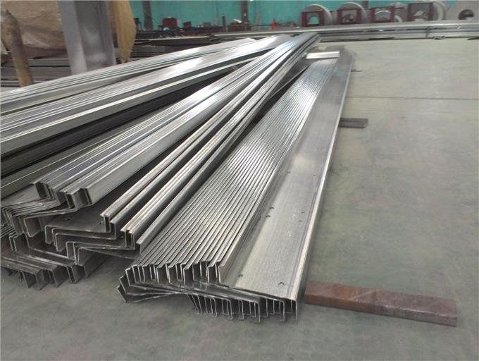 Z 200 x 62 x 68 x 20 x 1.5 x 6m